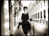 axel-crieger-Little-black-dress-AudreyHepburn-Fotocollage-auf-Musuemsleinwand-Edition12